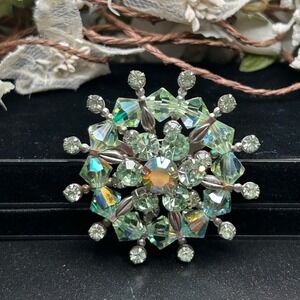 VTG Green Aurora Borealis Rhinestone Snowflake Starburst Brooch Pin Silver Tone